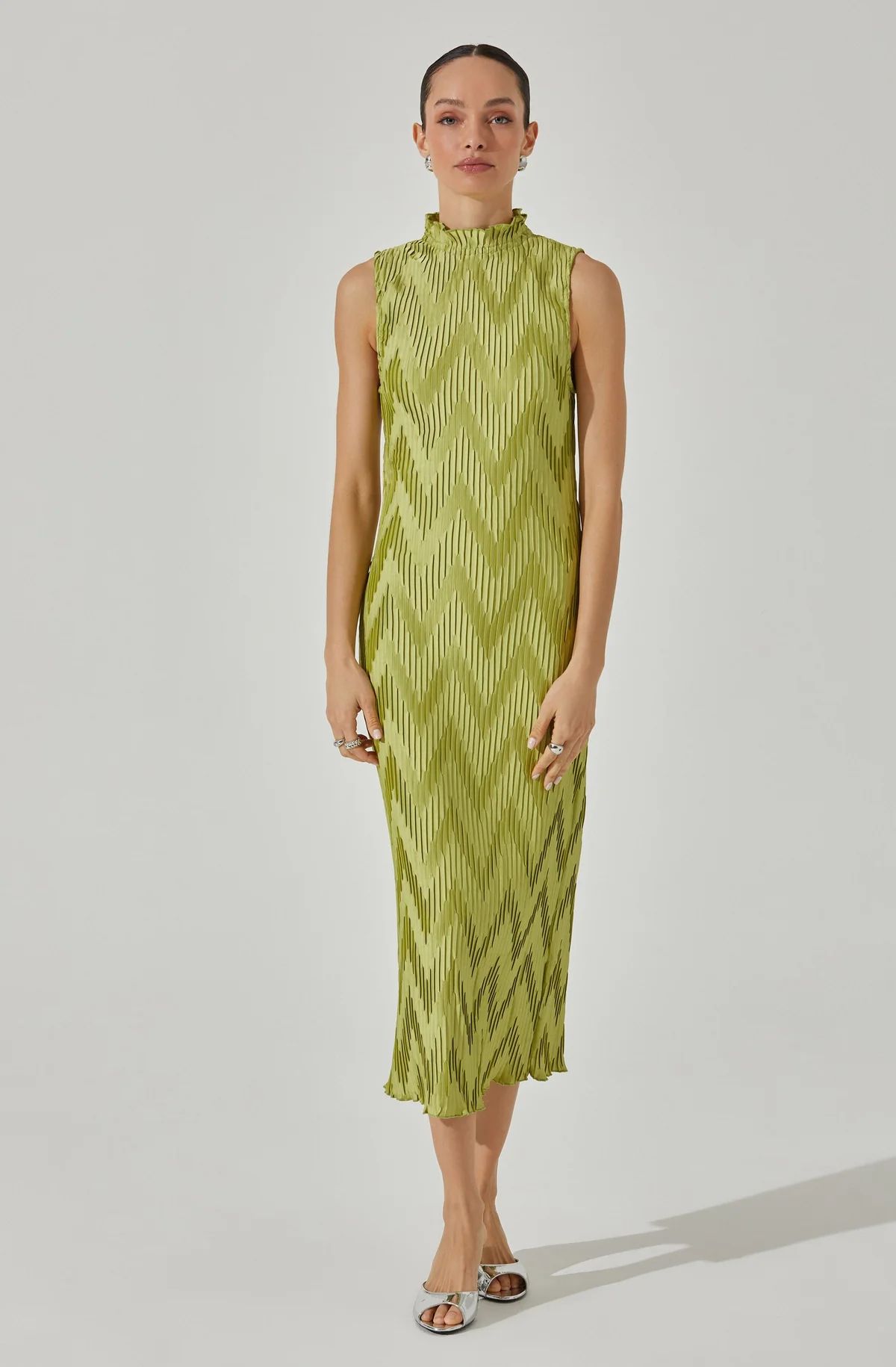Textured Plisse Mock Neck Midi Dress | ASTR The Label (US)
