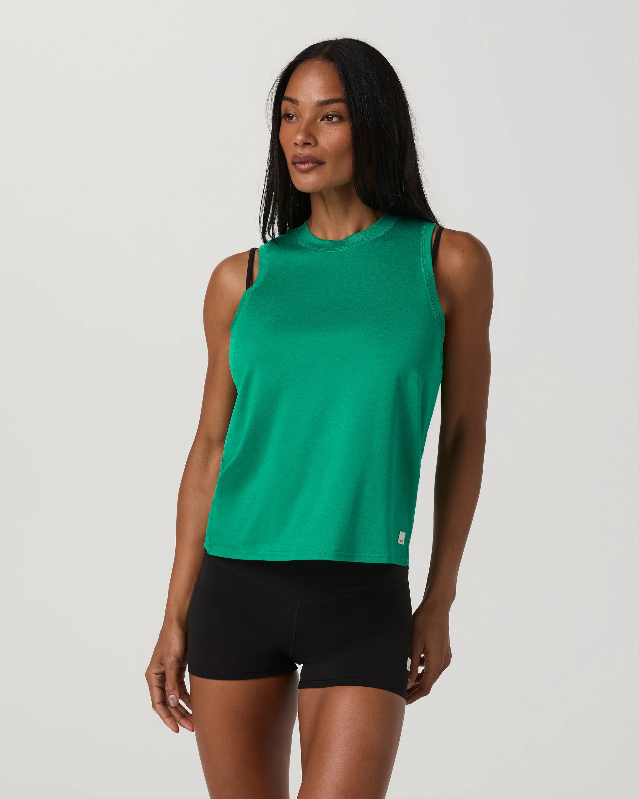 Energy Top Long \u2013 Women's Emerald Heather Tank Top \u2013 Vuori | Vuori Clothing (US & Canada)