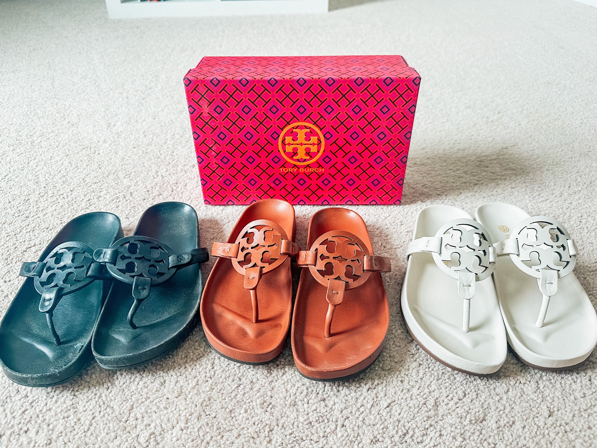 Tory Burch Miller Clouds
Fully Rating on #lemon8

#LTKGiftGuide #LTKunder50 #LTKstyletip