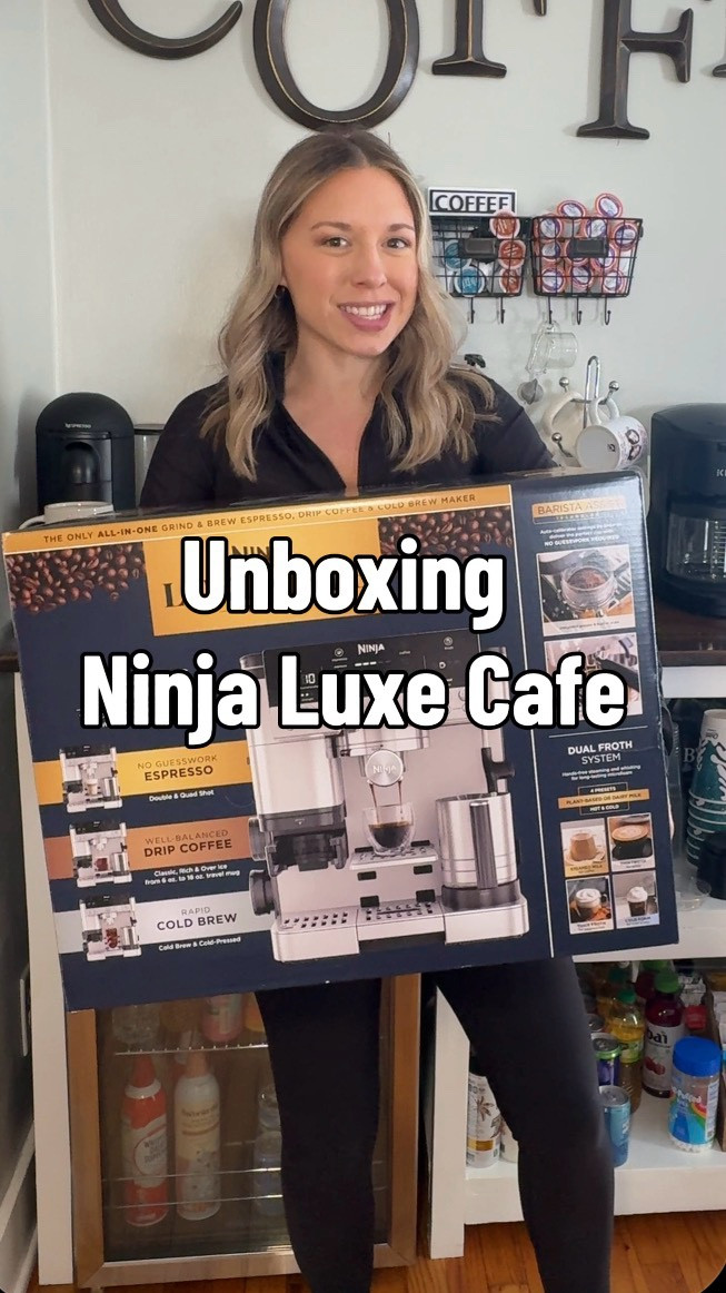 She’s here. She’s shiny. And she’s about to make my mornings a whole lot better✨☕️

#ninjaluxecafe #coffee #momlife #espresso 

#LTKHome #LTKdayinmylife #LTKmorningroutine