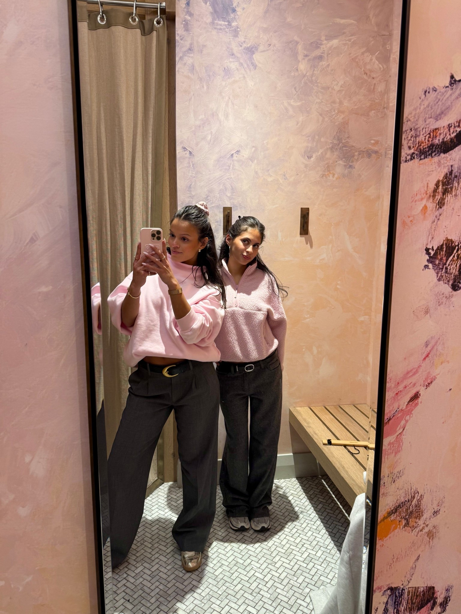 Matching pink outfits with bestie 🩷🫶🏼

#LTKootd #LTKFindsUnder100