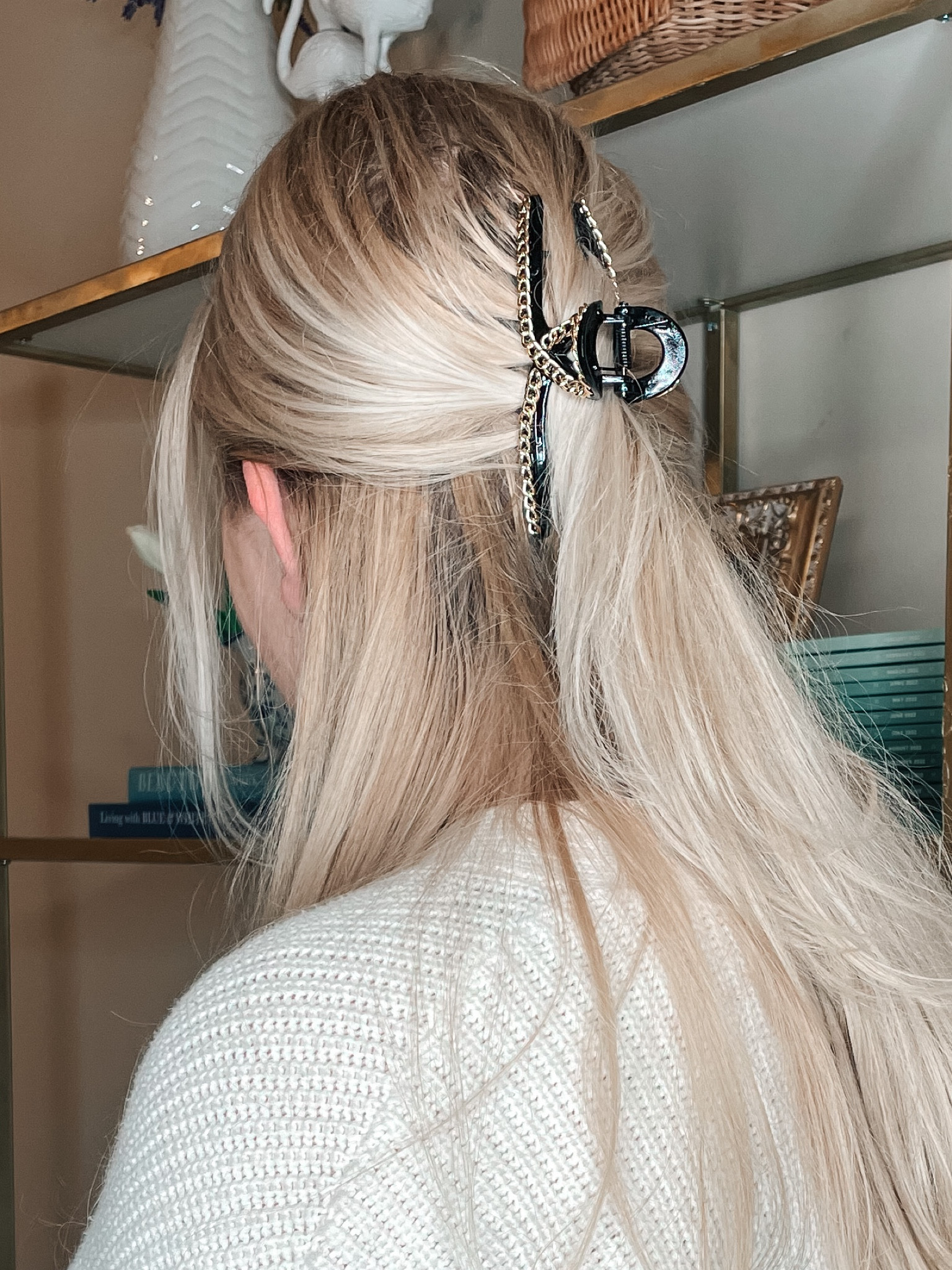 Black and gold hair claw clip. Love the gold chain detail on the clip for extra glam.

#LTKunder50 #LTKFind #LTKbeauty