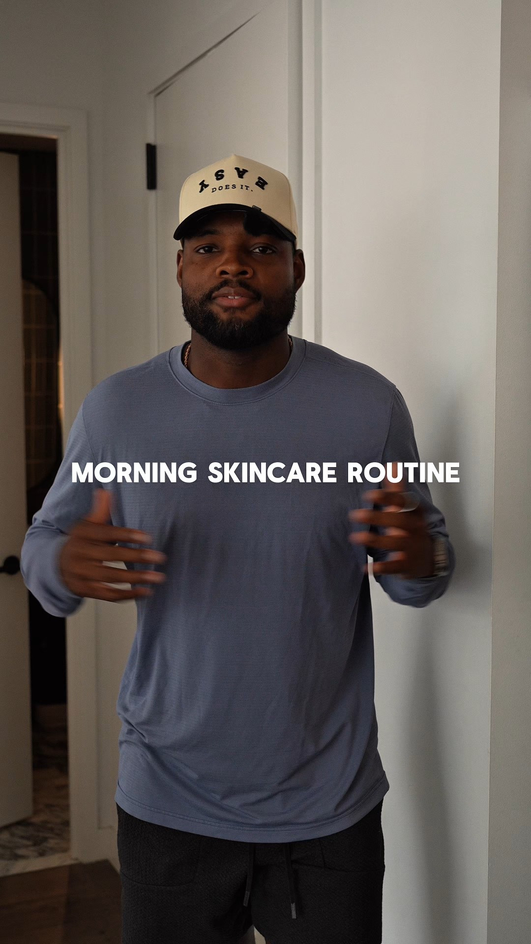 Guys — skincare doesn’t need to be complicated. Here’s a simple 5-step routine that takes less than 2 minutes and actually works. 👇

1️⃣ Cleanser
Wash your face with a gentle cleanser morning and night. It removes sweat, oil, and dirt — especially important after workouts or a long day.

2️⃣ Toner
Think of this as your reset button. Toner balances your skin’s pH and preps it to absorb the next steps better.

3️⃣ Eye Cream
Tired eyes? A small dab of eye cream helps reduce puffiness, fine lines, and dark circles. Use your ring finger — it’s the gentlest.

4️⃣ Moisturizer
Hydrated skin looks healthier and feels better. A lightweight, non-greasy moisturizer locks in moisture and keeps your skin smooth.

5️⃣ Sunscreen
Most important step — every morning, no matter the weather. SPF protects your skin from sun damage and premature aging.

✅ Simple
✅ Fast
✅ No nonsense

Your future face will thank you.
Tag a friend who needs a skincare routine 👇
