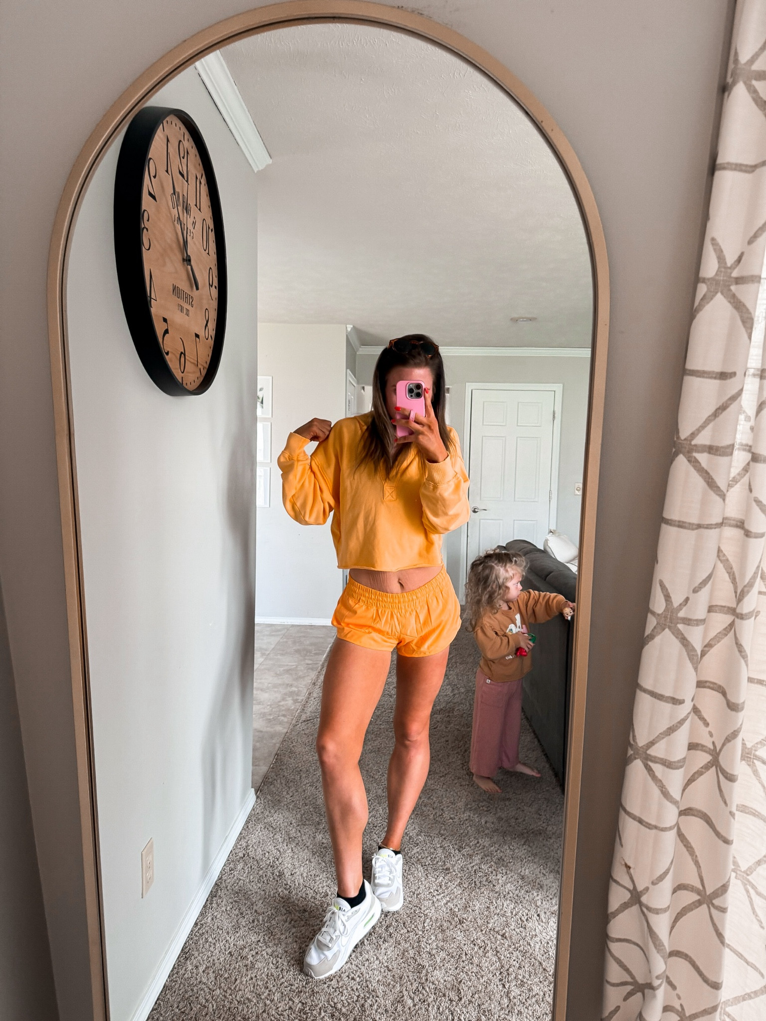 Aerie outfit set | both on sale | so cozy and perfect for the spring to summer transitional weather 🤌🏼🍑

#aerie #activewear #athleisure #sales #brightcolors 

#LTKfindsunder50 #LTKsalealert #LTKActive