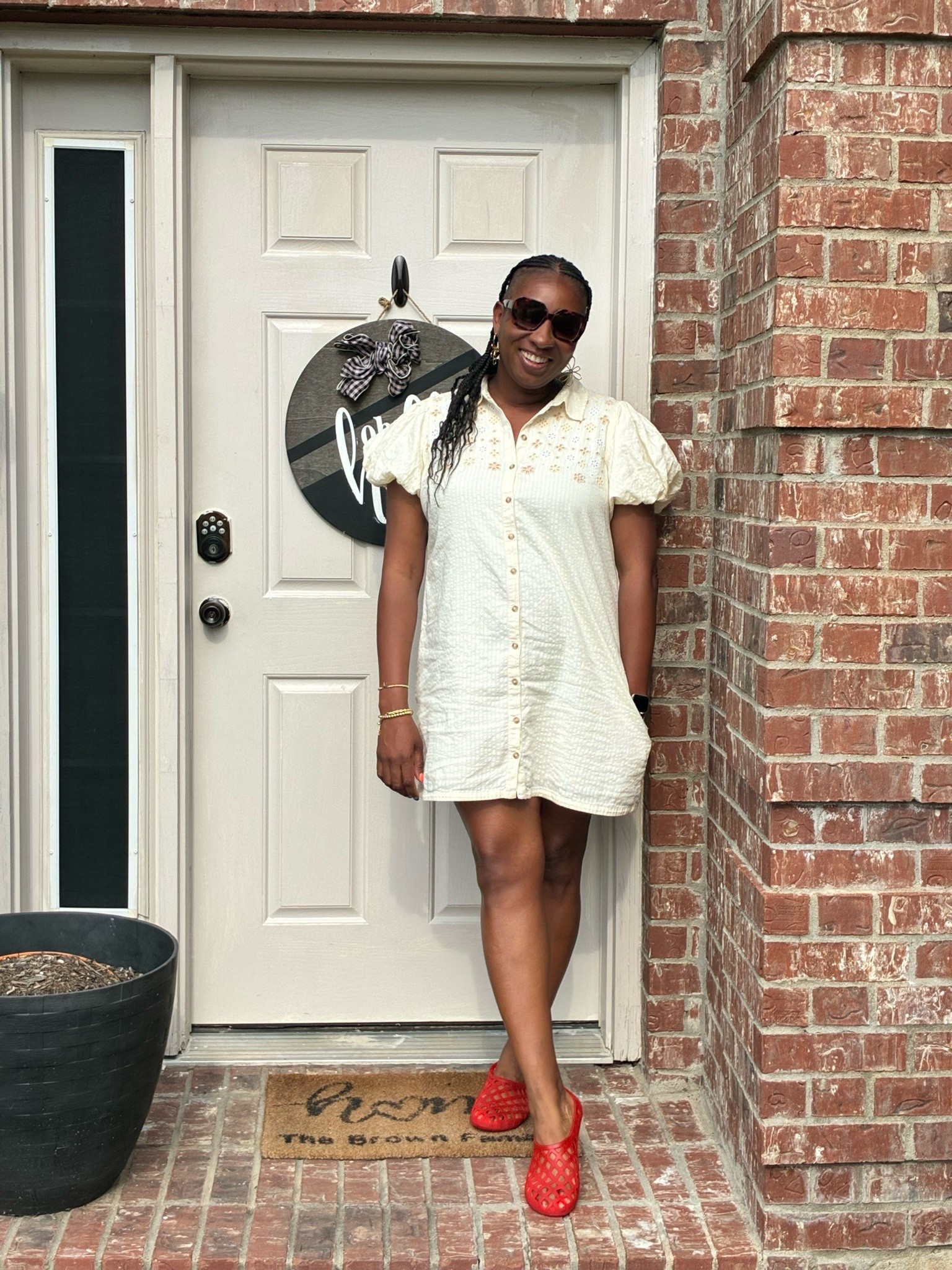 Serving easy, breezy summer vibes ☀️🤍 This little cream dress + a pop of red is giving comfy, cute, and “let’s grab an iced coffee and run errands” energy. The puff sleeves, pockets, and statement shoes had me sold immediately❤️

#LTKootd #LTKMidsize #LTKOver40