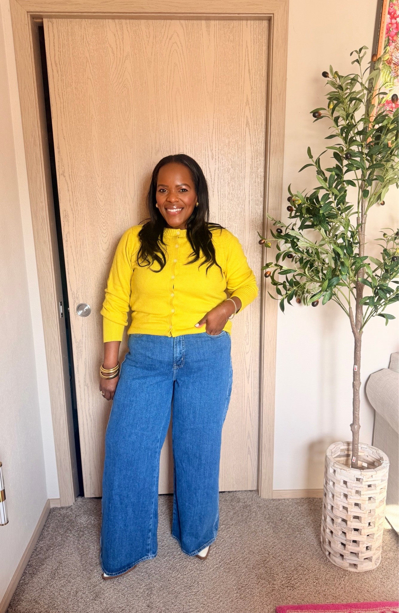 I can’t believe I’ve finally found jeans from Old Navy that I LOVE! Wearing the 14 petite. Sharing the viral Cardi B cardigan. So many compliments on this shade of green! Wearing a large.

#LTKgrwm #LTKPetite #LTKSaleAlert