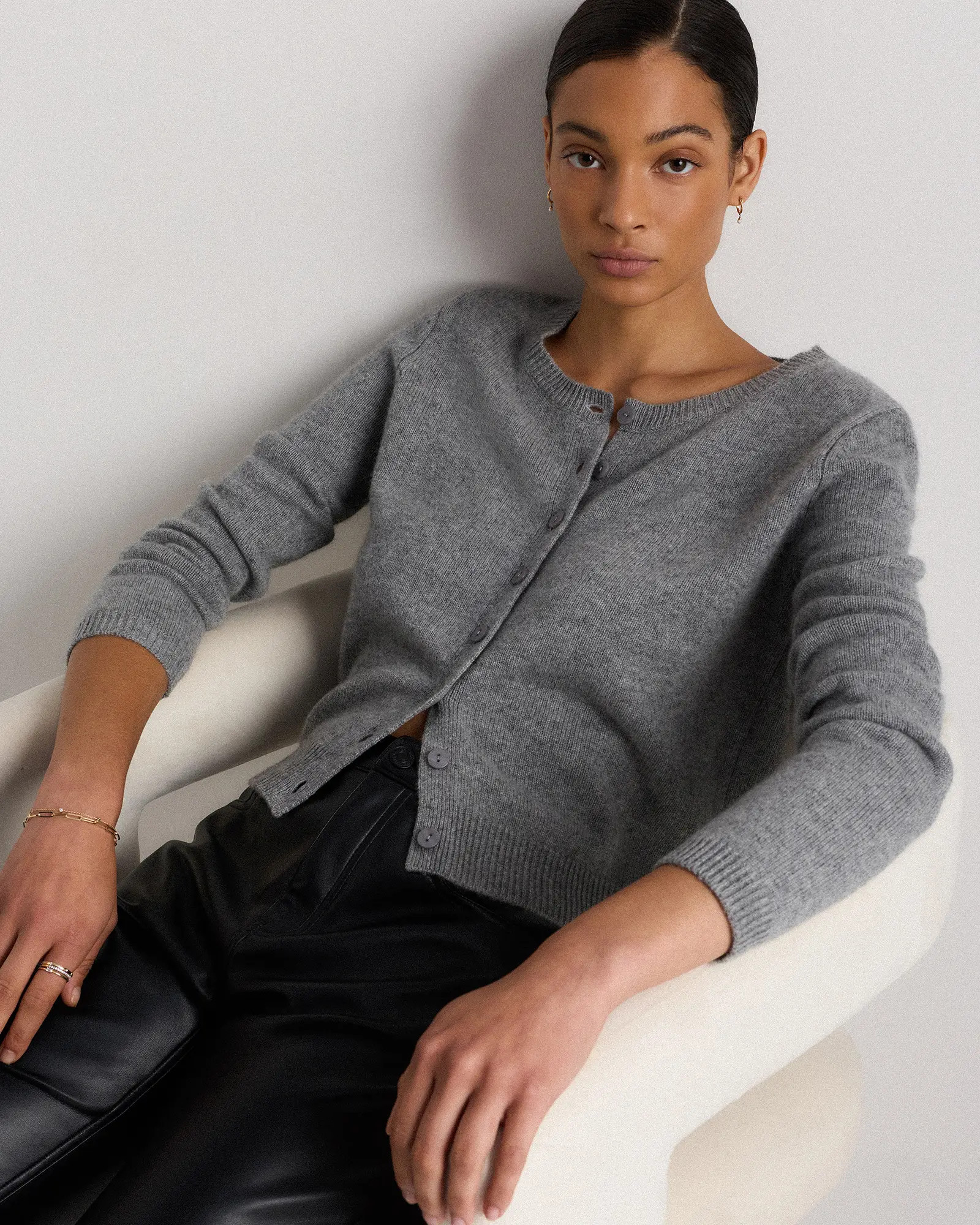 Mongolian Cashmere Cropped Crew Cardigan in Faded Denim | Quince