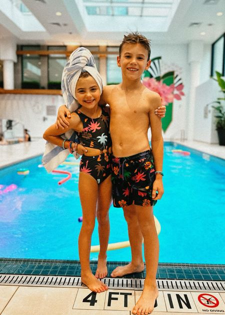 The kids swim suits are 50% off right now!!

#vacationswim #kidsswim #salealert #boardshorts #girlsswim #twinning #matching 


#LTKkids #LTKSeasonal #LTKsalealert