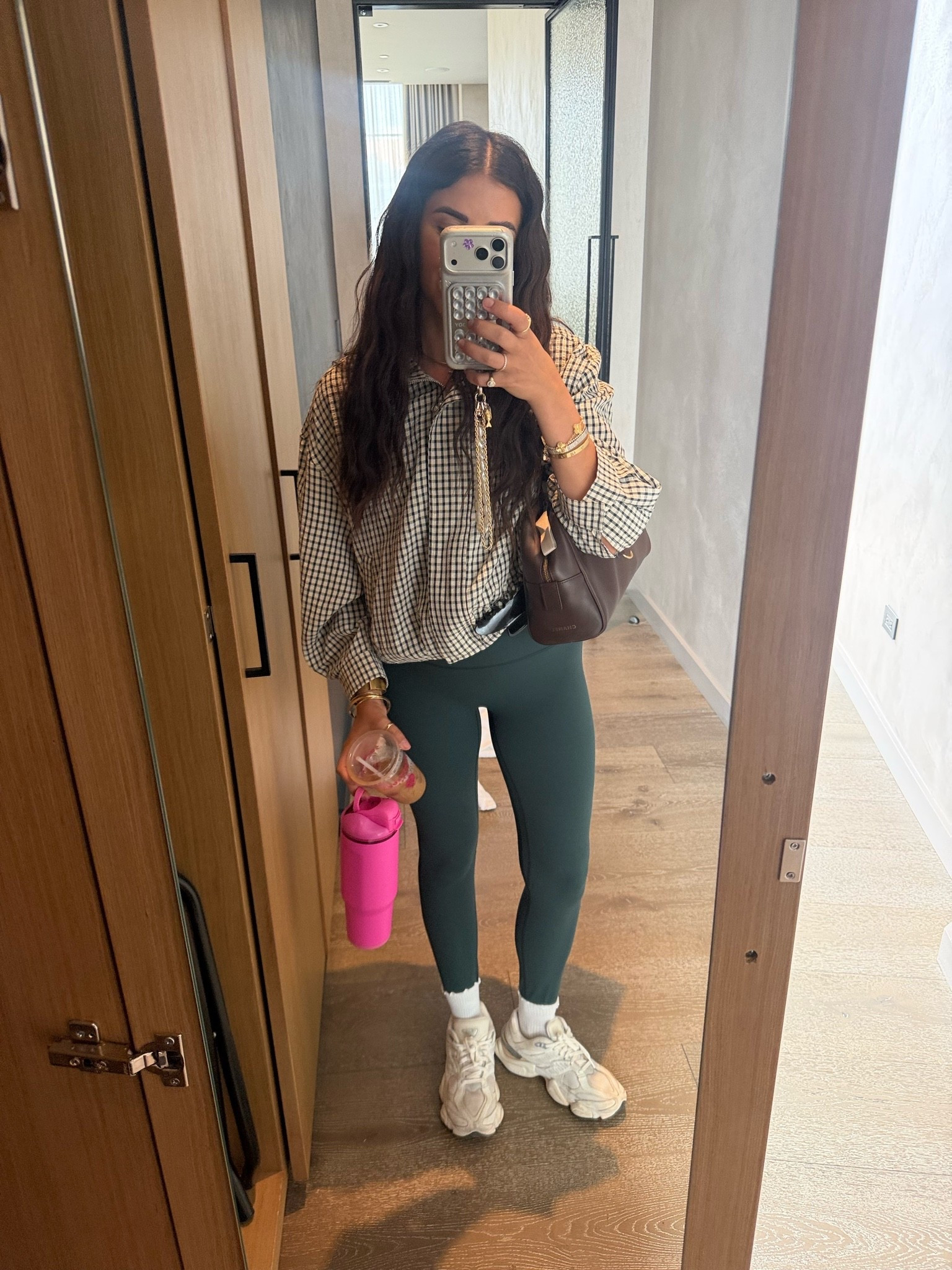 Versatile viral funnel neck!!  Going to be styling so many ways this fall 🤍

Jacket: medium
Leggings : medium 
Dressupbuttercup.com #dressupbuttercup #dederaad

#LTKootd #LTKmomlife #LTKSeasonal