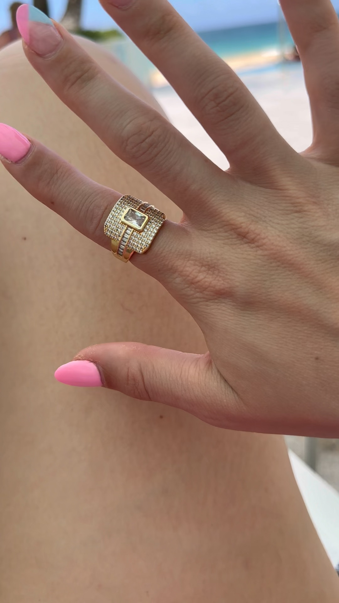 
There's no better way to elevate your beach style than pairing your favorite bikini with stunning jewelry. I added the cobra bracelet which is super trendy now and stacked it for a more edgy look! 

#AccessoryConcierge

#LTKstyletip #LTKtravel #LTKswim