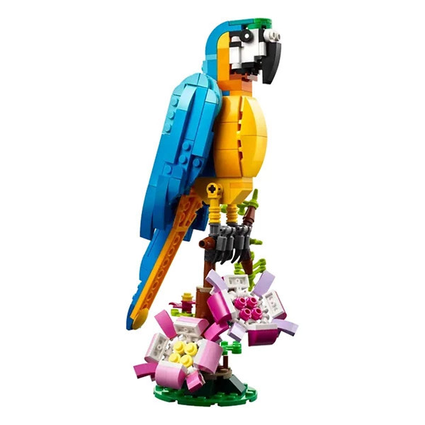 LEGO Creator 3in1 Exotic Parrot 31136 Building Set | Scheels