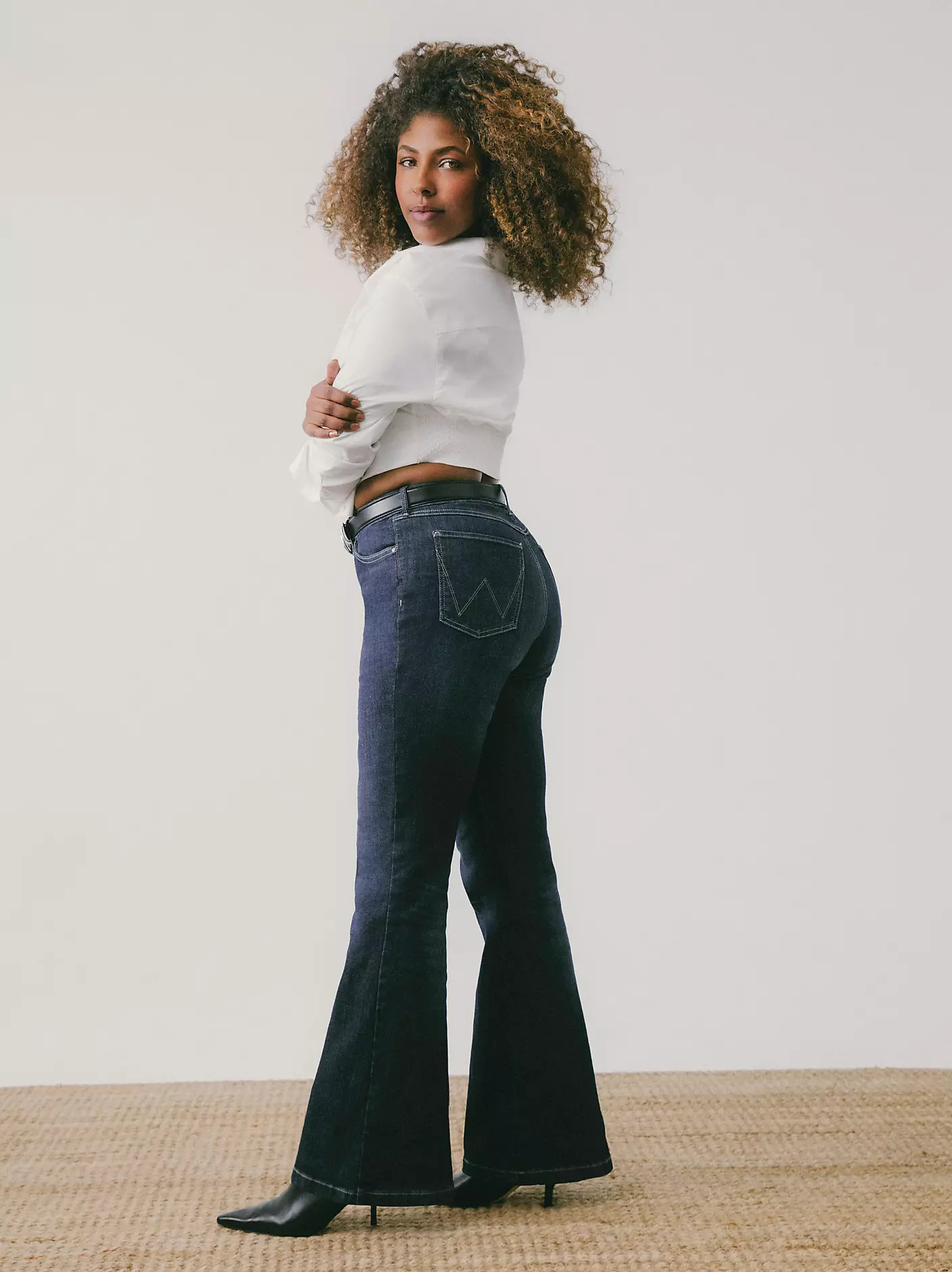 Women's Wrangler Bespoke High Rise Flare Jean | Wrangler