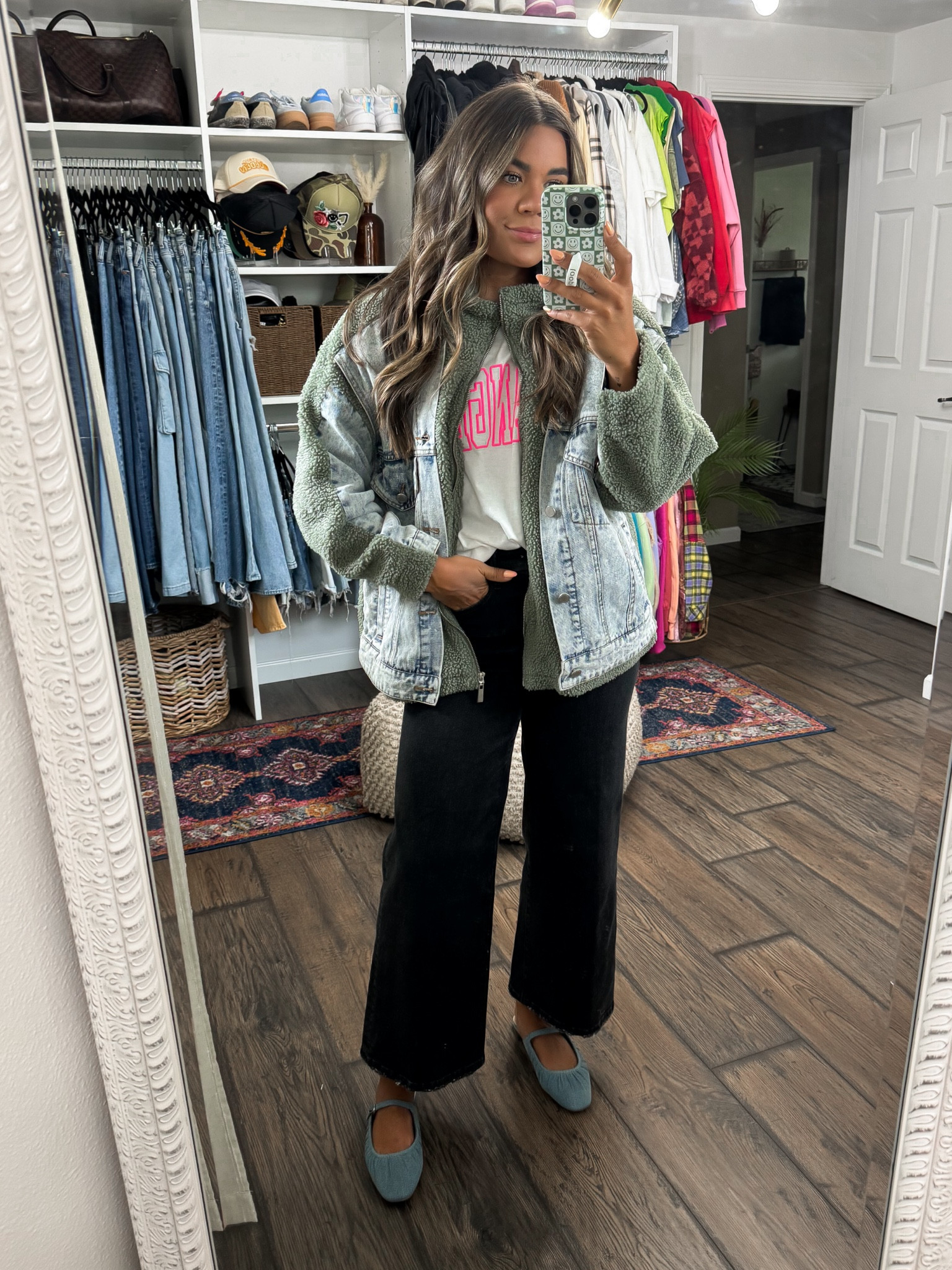 Sherpa/denim jacket (small)
Wide leg jeans (4)

#LTKxNSale #LTKStyleTip #LTKSaleAlert