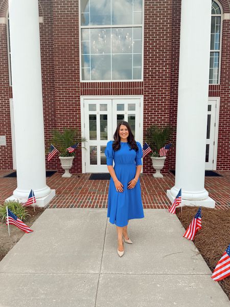 The perfect summer blue midi dress for church & also the perfect Memorial Day/July 4th dress🦋❤️ You can buy this on sale from both Dillards and Belk! 



#LTKStyleTip #LTKSaleAlert #LTKFindsUnder100
