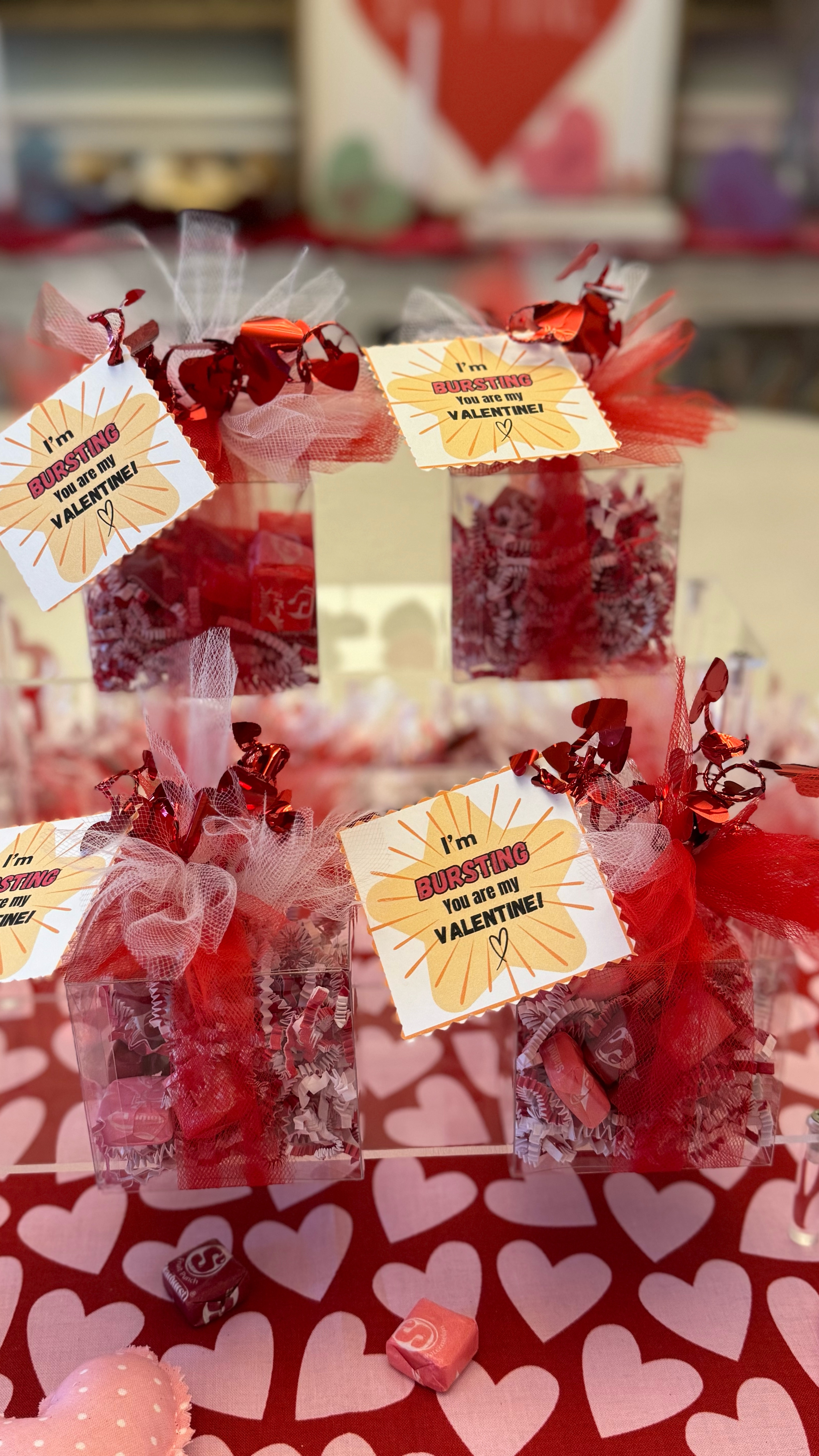 Easy Valentine’s Day Gift for anyone on your list! #gifts #valentinesday

#LTKSeasonal #LTKGiftGuide