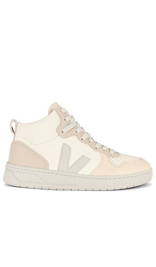 V-15 Sneaker in Cashew & Pierre Multico | Revolve Clothing (Global)