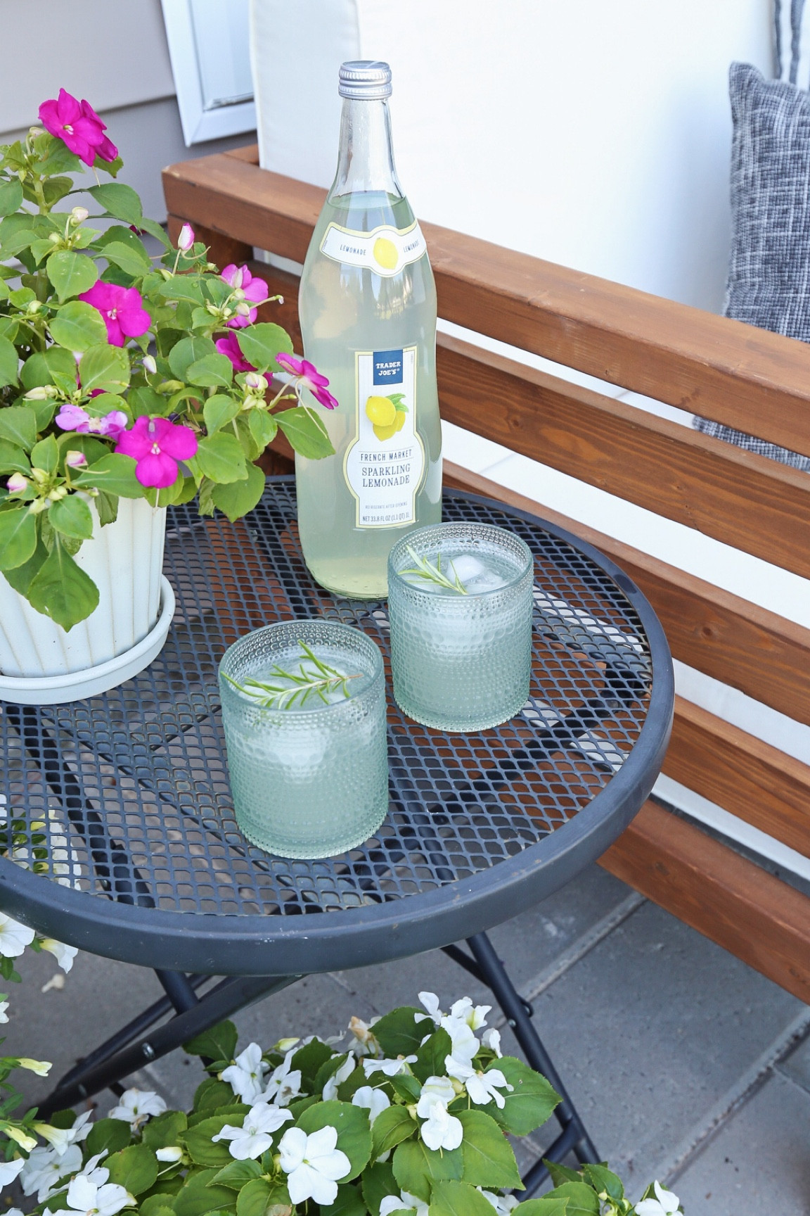 Outdoor plastic drinkware hobnail glasses

#LTKHome #LTKSeasonal