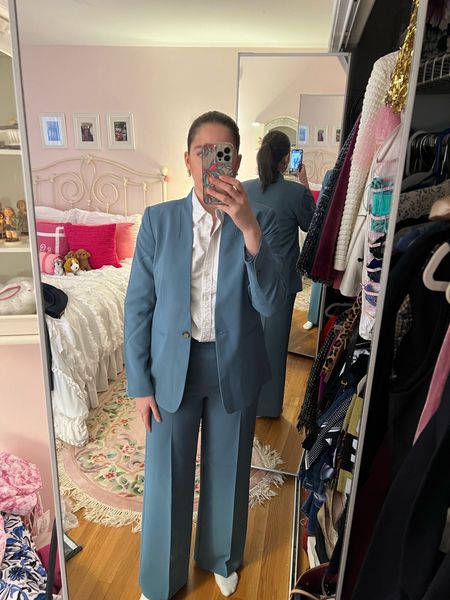 Suiting, blue suit, law firm style, workwear, office style, office outfit, business professional, spring workwear, interview, suiting, women’s suit, suit, pant suit, blue suit, wide leg pants, Ann Taylor suit, spring workwearr

#LTKworkwear #LTKfindsunder100 #LTKsalealert