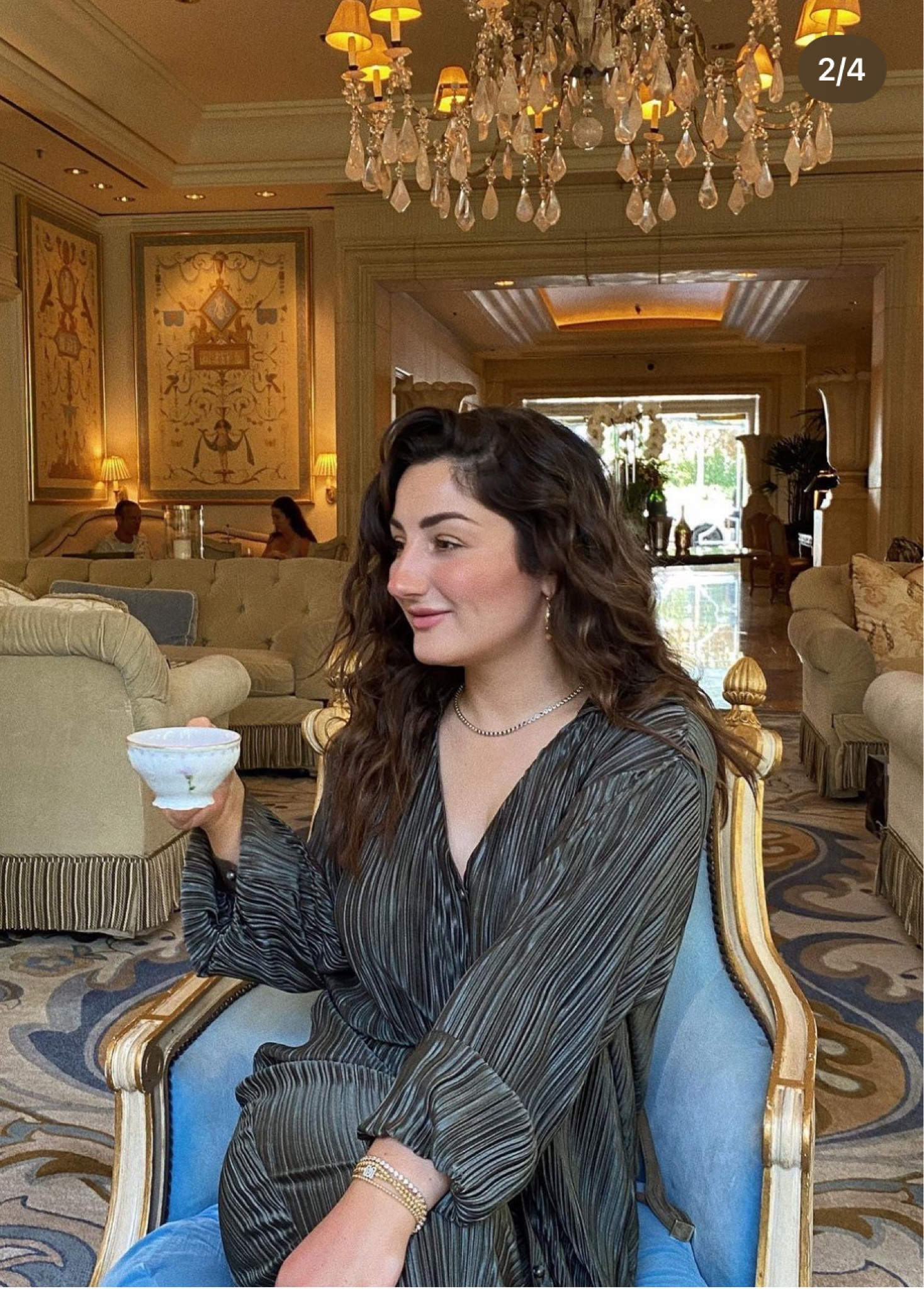 Two piece set-
Runs big size down

#LTKSeasonal #LTKstyletip #LTKfindsunder50