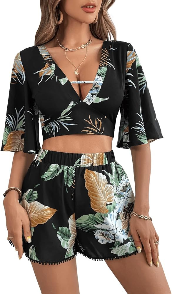 SweatyRocks Women's 2 Piece Boho Butterfly Sleeve Knot Front Crop Top with Shorts Set | Amazon (US)