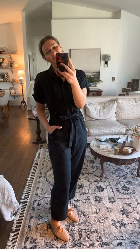 10/10 for this jumpsuit. If you don’t have one, this is the one to get. If you do have one, add this to your collection  

#LTKWorkwear #LTKStyleTip