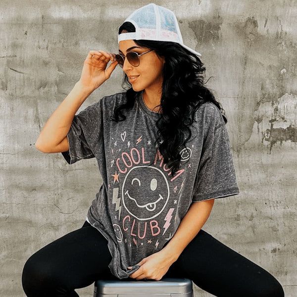 Cool Mom Club Acid Wash Tee | Mountain Moverz