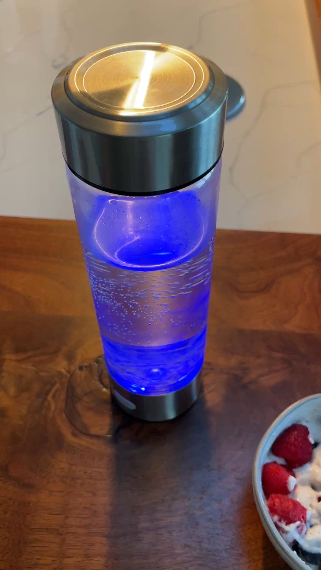 A hydrogen water bottle 

Hydrogen is  the tiniest molecule in the universe but its power to reduce oxidative stress, support your brain, and enhance recovery is massive. 

#LTKActive