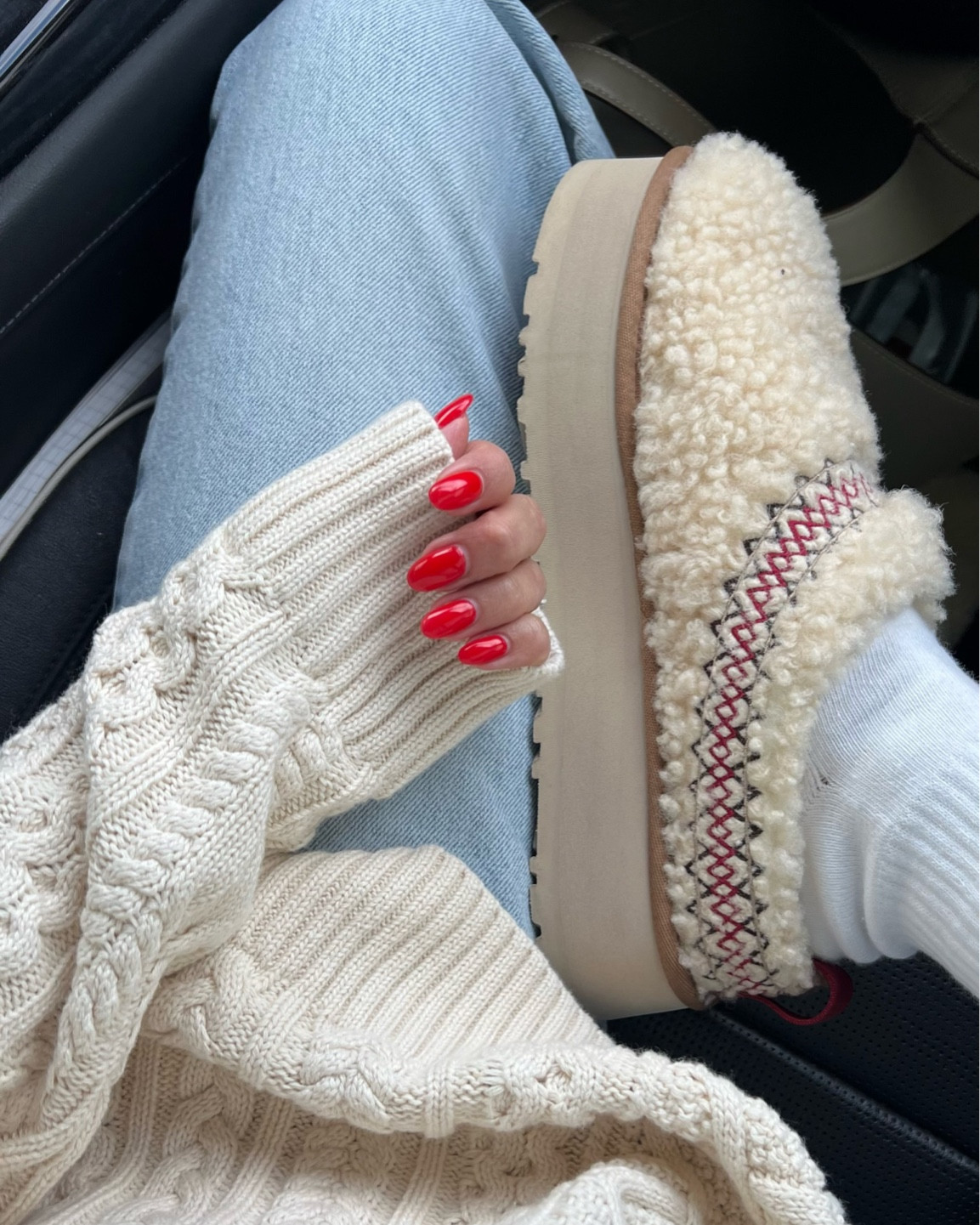 Cozy details 🤎 

Fall style; fall outfit; casual style; weekend style; knit sweater; cable knit sweater; fuzzy Ugg slippers; fuzzy tazz Uggs; free people jeans; Ugg; amazon fashion; Christine Andrew 

#LTKSeasonal #LTKstyletip #LTKshoecrush