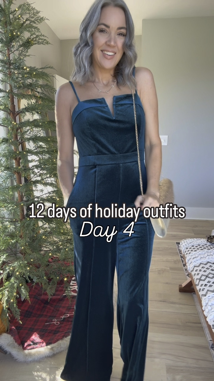 12 days of holiday outfits….day 4 🎄❤️

#christmasvibes #christmasseason #itschristmas #holidayvibes #holidayseason #holidayoutfits #christmasoutfit #holidayfashion #christmasfashion #amazonfashion #amazonfashionfinds #founditonamazon #amazoninfluencer #amazoninfluencerprogram #winterfashiontrends #christmas2024 #12daysofchristmas

#LTKWatchNow #LTKParties #LTKHoliday