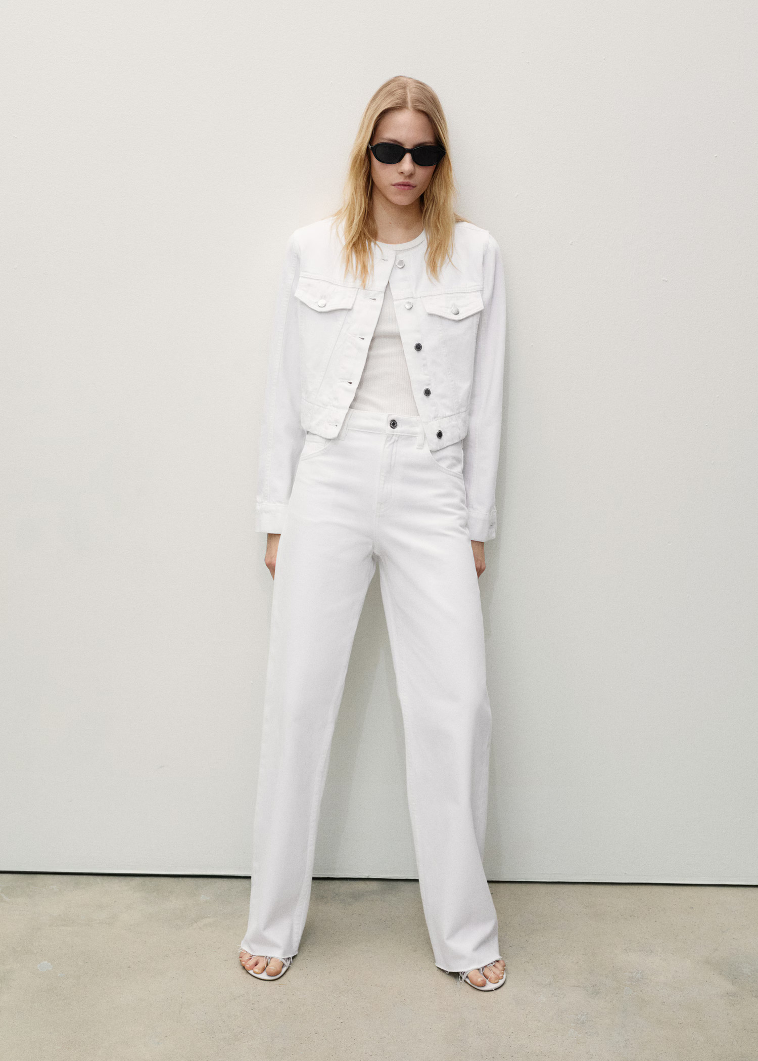 Danila wideleg high-rise jeans - Women | MANGO United Kingdom | MANGO (UK)