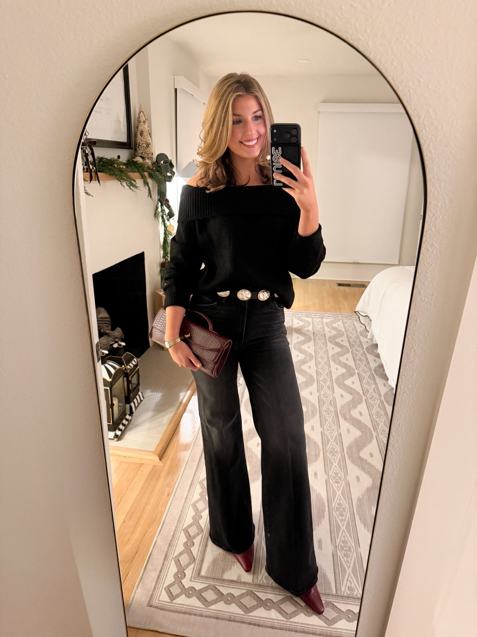 Fave winter date night fit! Wearing a S in sweater and 26 in jeans!