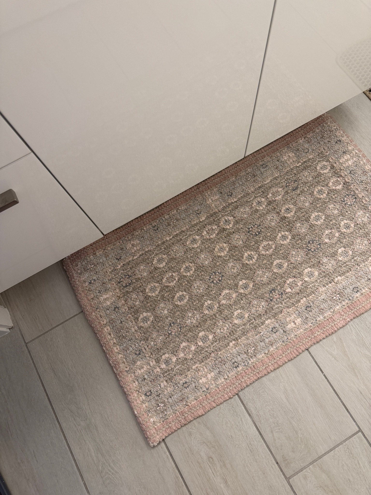 A nice elevated bath mat to add a little extra something to my space! I love a print that is mature and timeless yet still calming. @west elm

#LTKHome #LTKU #LTKmorningroutine