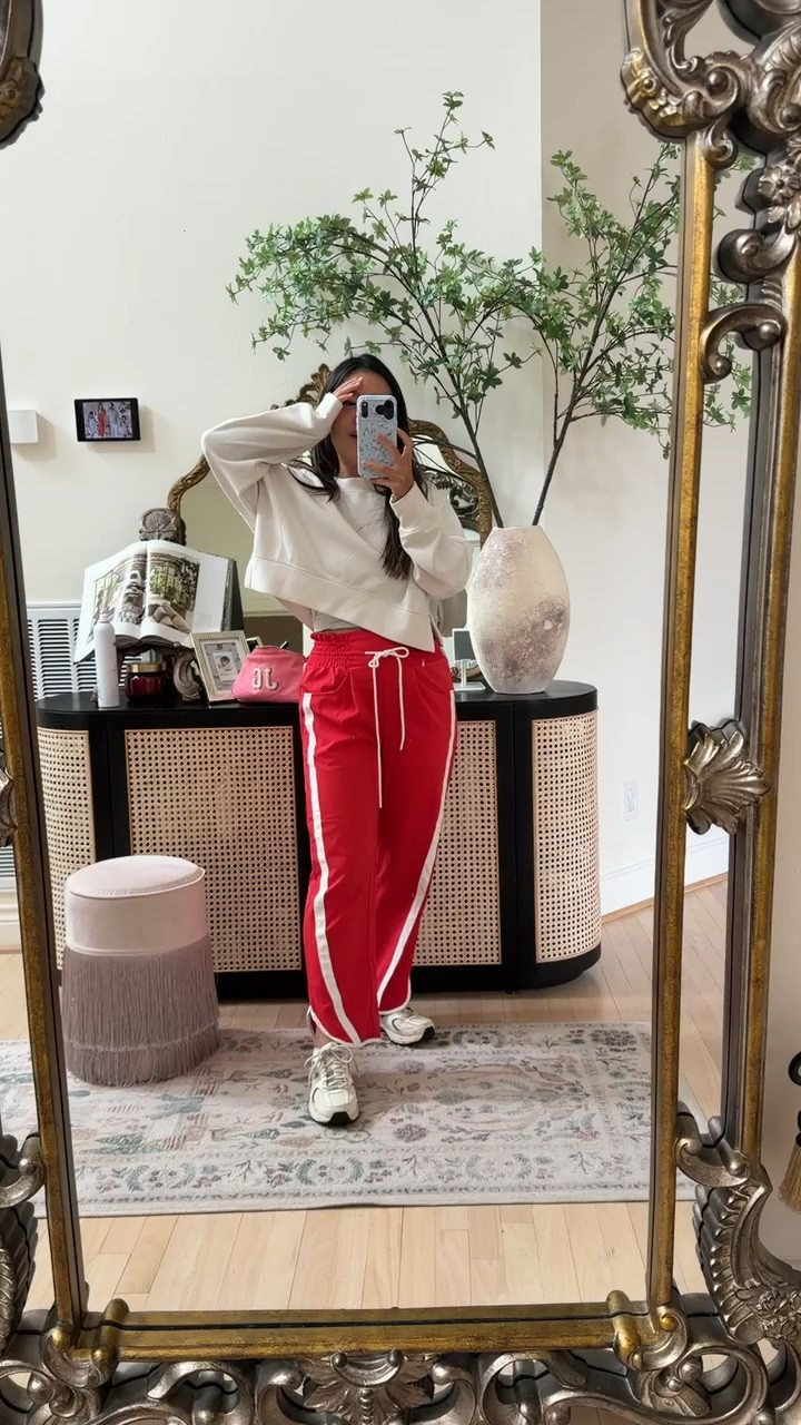 Cool weather fit for Alaskan cruise // Amazon track pants

#LTKootd #LTKSeasonal #LTKPetite
