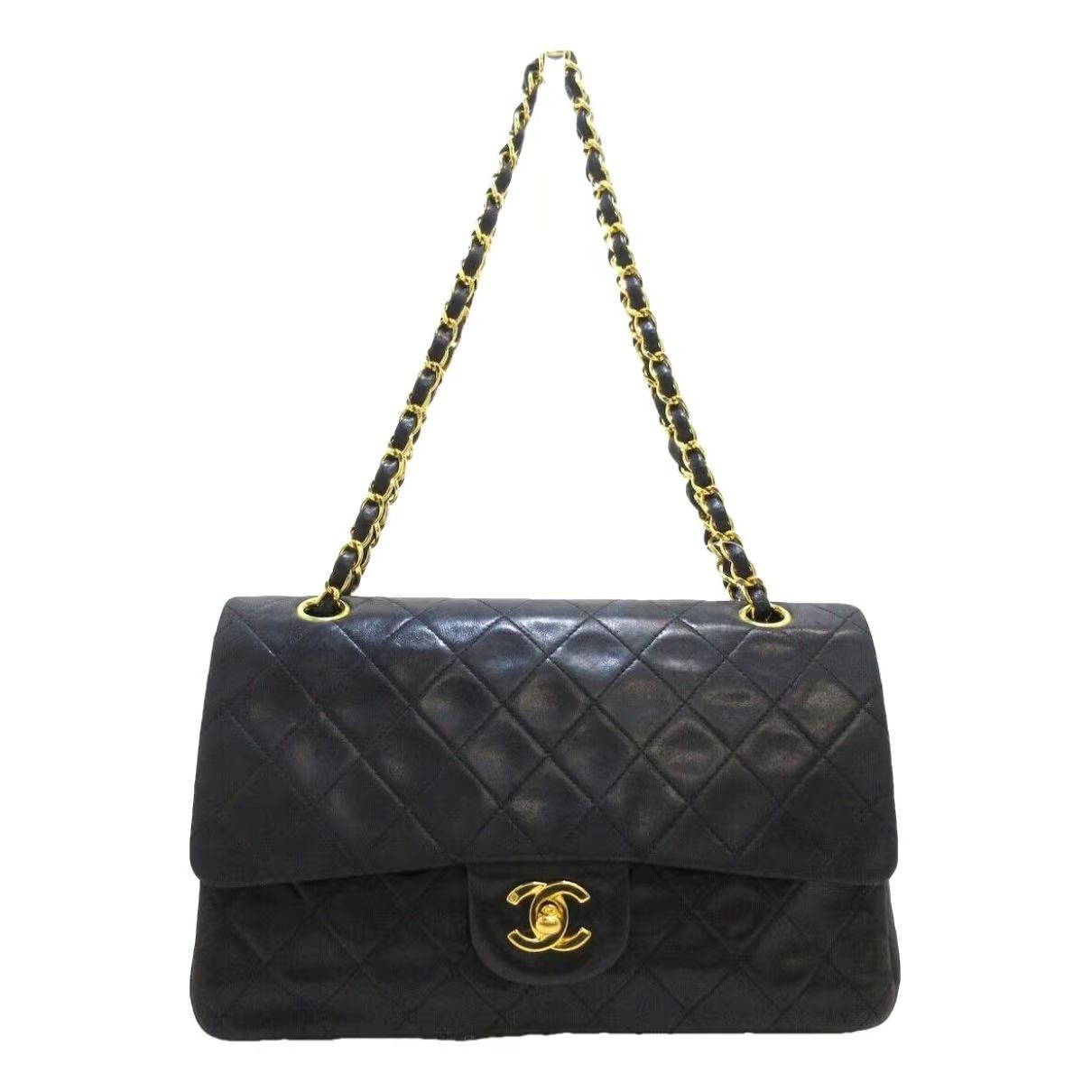 Timeless/classique leather crossbody bag Chanel Black in Leather - 35244263 | Vestiaire Collective (Global)