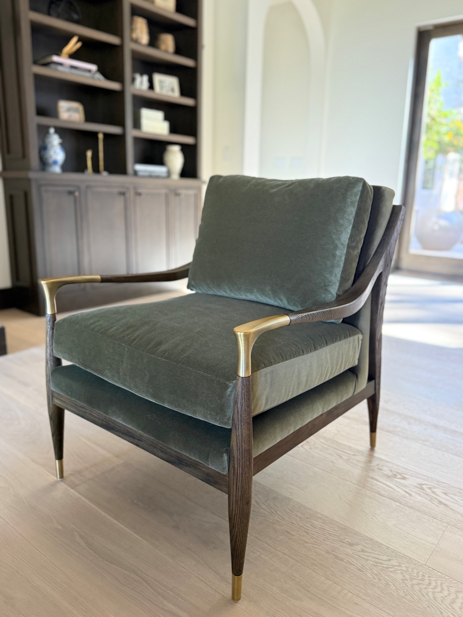 Living room, chair, home decor, Arhaus, family room, home design 

#LTKmomlife #LTKHome #LTKSaleAlert