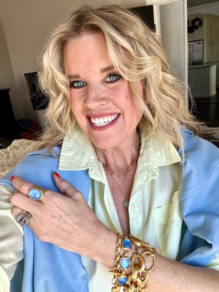 Spring color trend 
Soft yellow and cornflower blue💛🩵

New Julie Vos jSpring collection 🩵🤍
Bracelets, necklace & earrings 

Sale American Eagle button up $14.98 
Comes in colors and patterns 

Amazon dupe for free people sweatshirt 
So good you’d never know 



#LTKstyletip #LTKworkwear