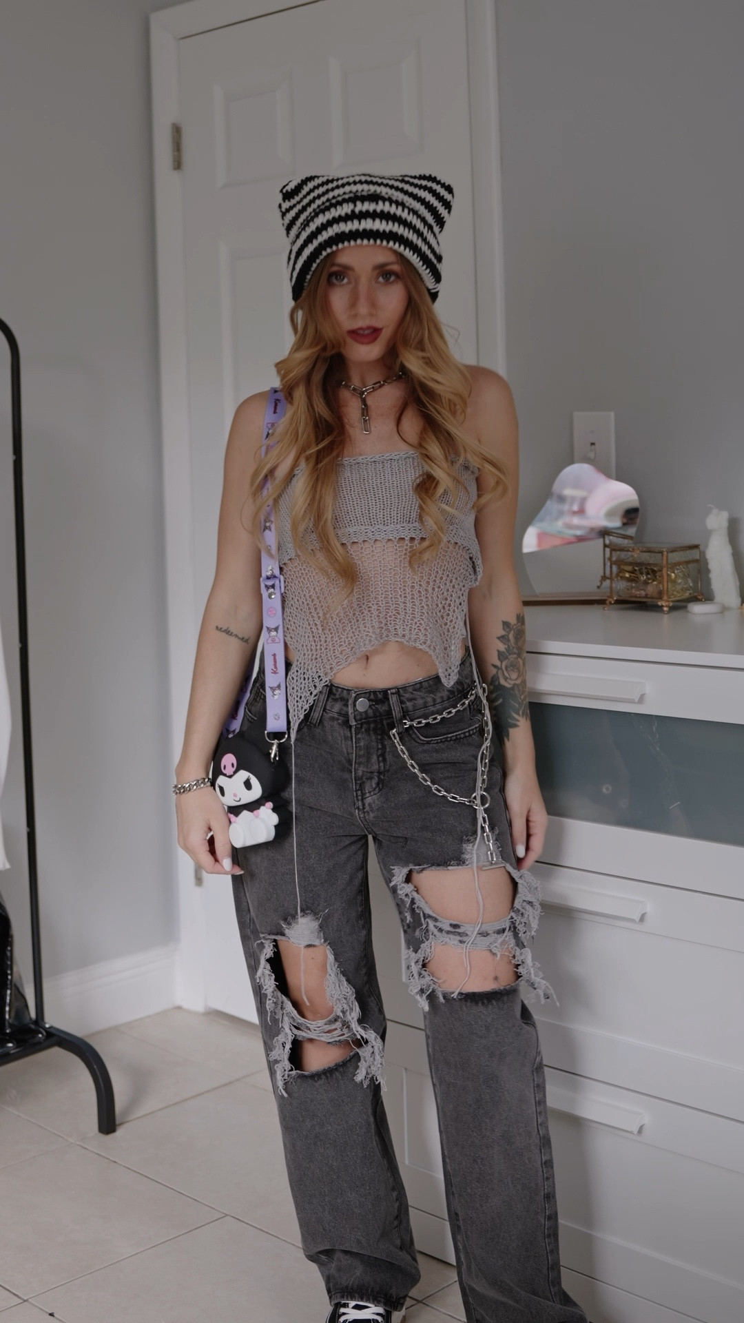 Probably my favorite outfit rn ✨💖🫶🏼 

 ☺️ follow me for daily fashion content! 

Ootd, grunge aesthetic, Y2k style, nyc style, Y2k fashion, Y2k aesthetic, grunge style, fashion influencer, explore page, explore reels, fashion reels, grwm style reels, what to wear, how to style a beanie, ripped jeans, platform converse, fashion content creator 

#LTKstyletip #LTKVideo