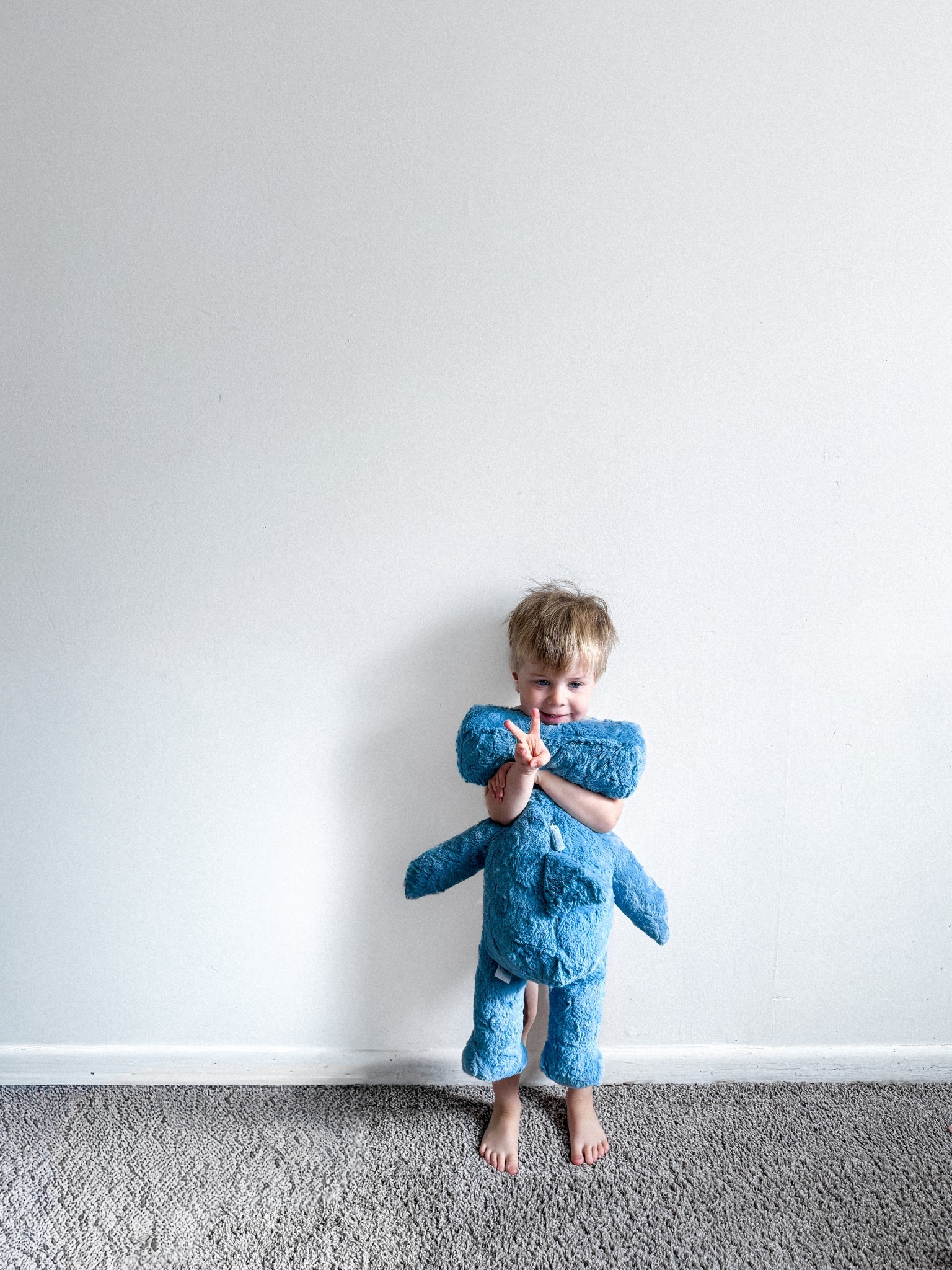 slumberkins just launched their XL Hammerhead and we are obsessed 🥹 he’s here to remind kids that staying calm + connected starts w understanding what’s inside 🌊🦀🐡🐙
use my code “OXMXL15” to save!

#LTKKids #LTKGiftGuide #LTKSaleAlert