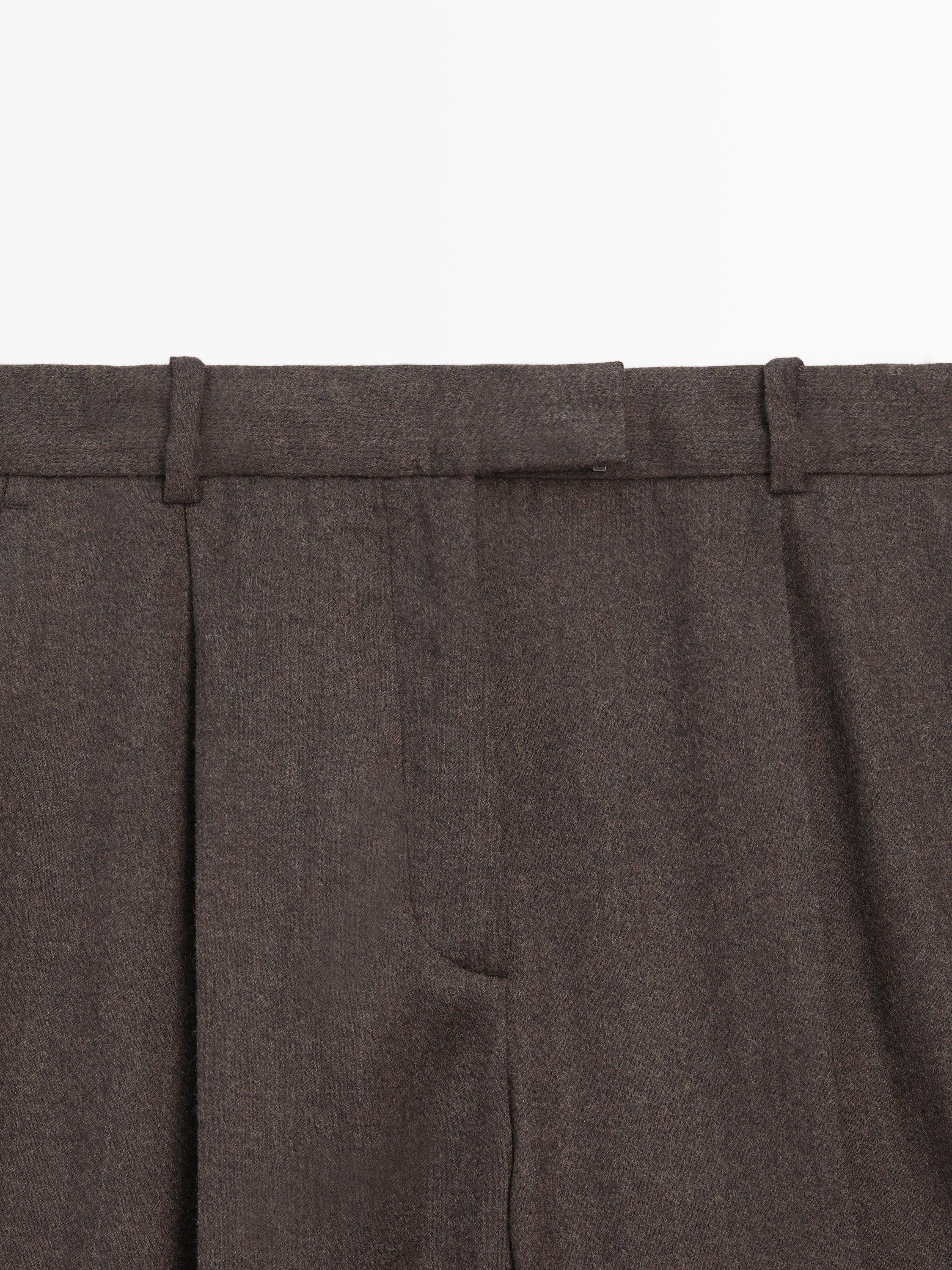 Weite Bundfaltenhose aus 100 % Wolle | Massimo Dutti DE