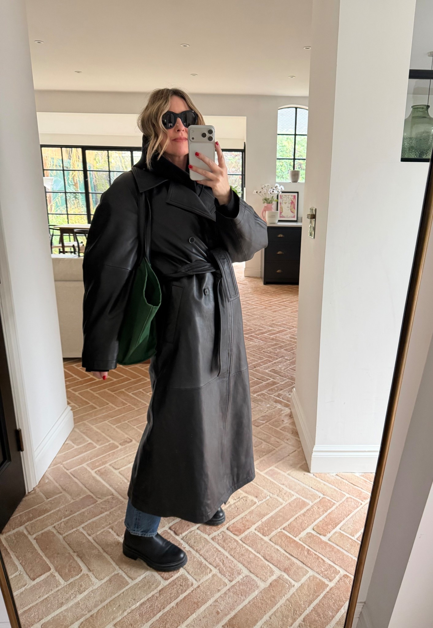 Leather Trench Coat + Chelsea Boots 

#LTKstyletip #LTKwinter #LTKFashionMonth