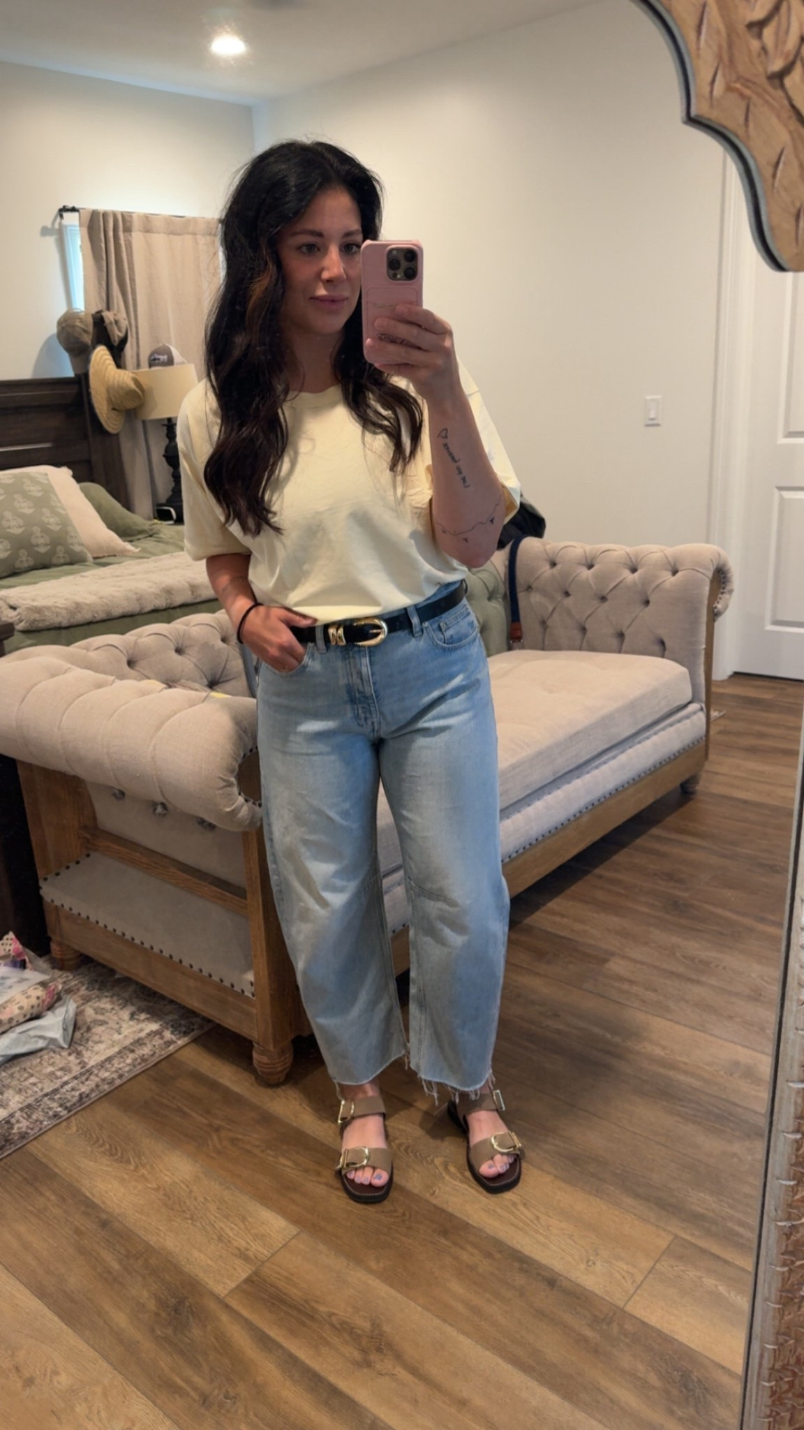 Got another pair of my favorite @madewell jeans! These are the darted barrel jean! I’m in a 28 curvy! 

#LTKxMadewell #LTKShoeCrush #LTKSeasonal