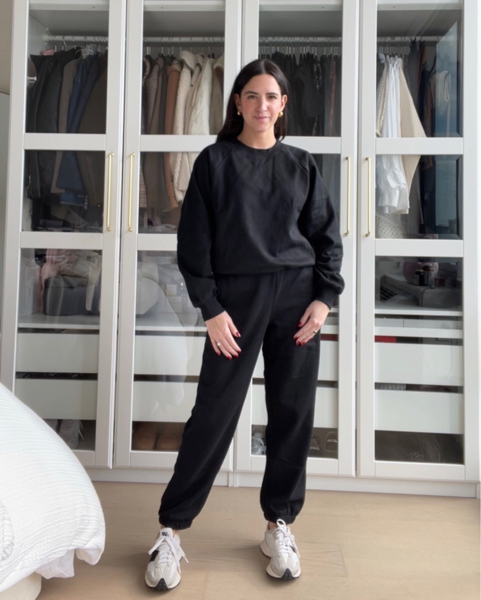 Small top 
Small bottom 

Gap sale, Black Friday, lounge wear, lounge set, holiday gift 

#LTKHoliday #LTKSeasonal #LTKCyberWeek