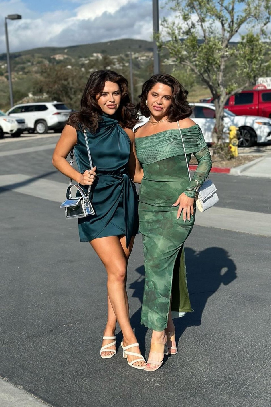 The color combo of these just make ya look and feel some type of wayyyy 😭😭😭