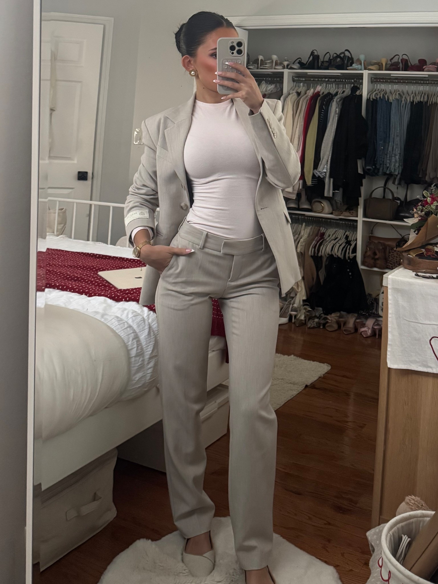 work ootd

#LTKSeasonal #LTKWorkwear #LTKootd