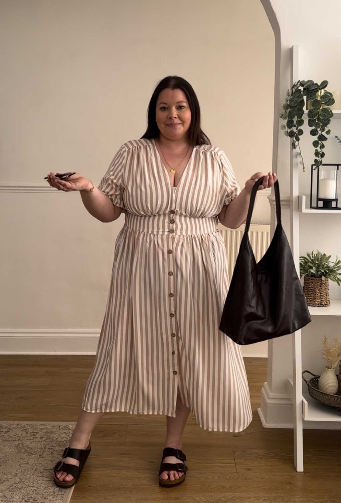Neutral lightweight curvy summer dress outfit 

#LTKuk #LTKsummer #LTKplussize
