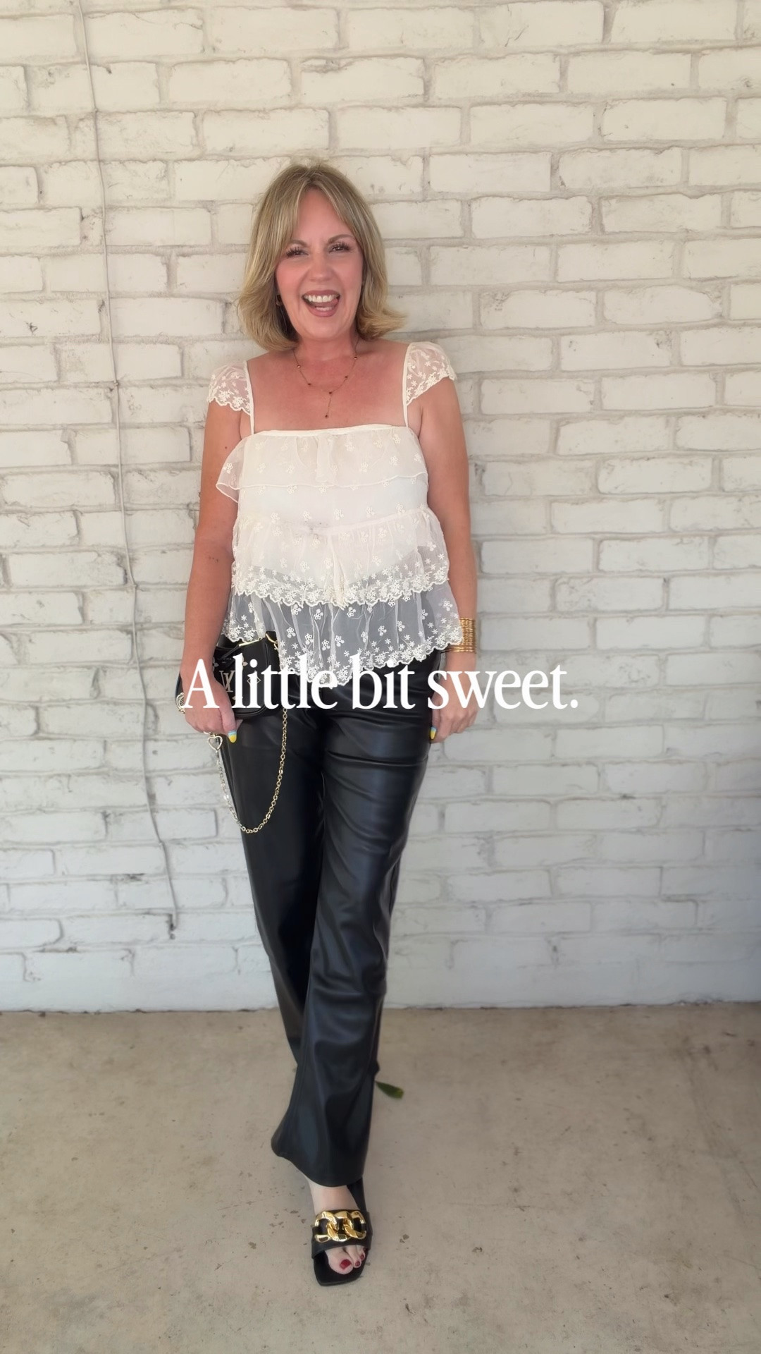 Medium top but could have worn small. 8 short pants

#LTKSaleAlert #LTKPetite #LTKOver40