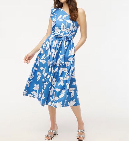 Blue and white floral print one shoulder midi dress 

#LTKsalealert #LTKSeasonal #LTKfindsunder100