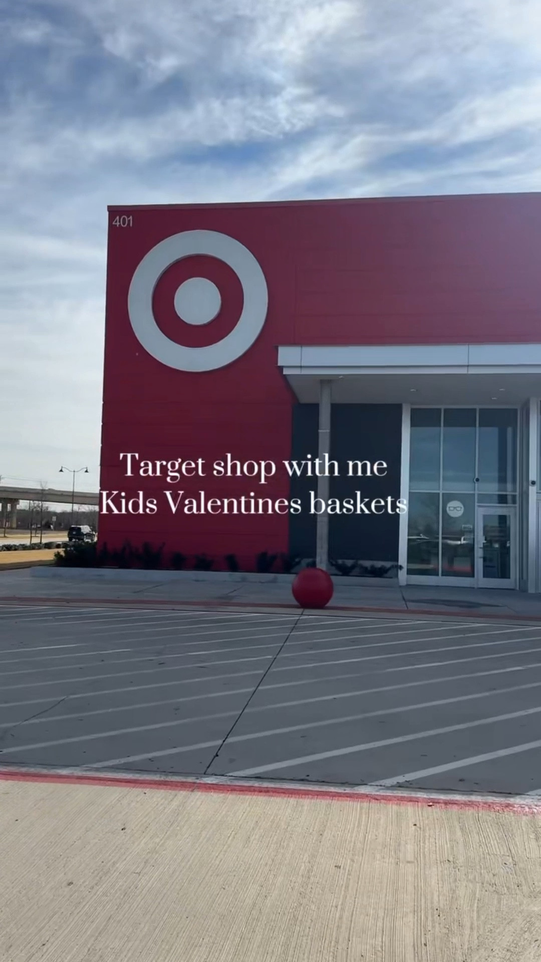 Target shop with me for my kid’s Valentine’s Day Baskets! I love doing these every year and Target always has the best finds! ❤️


#target #kids #valentinesday #valentine #vday #basket #holiday #seasonal #family

#LTKdayinmylife #LTKKids #LTKmomlife