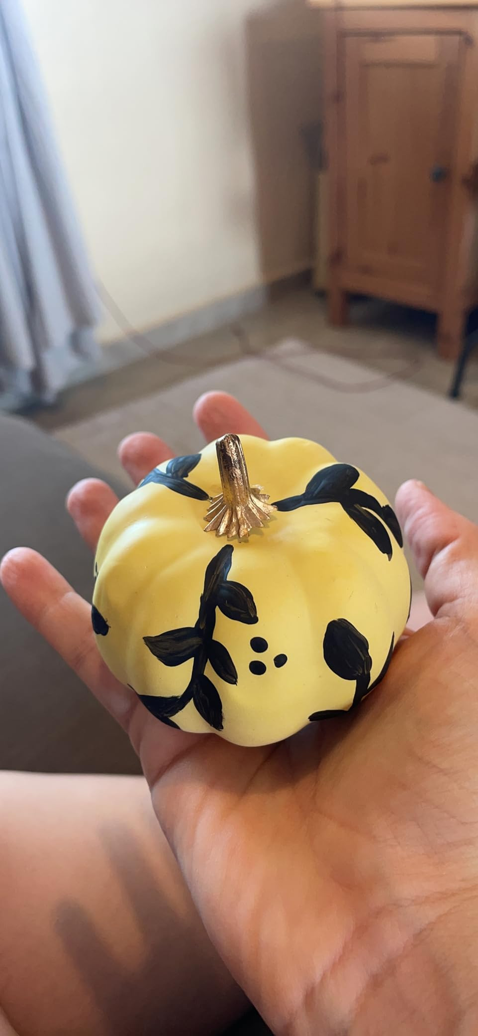 Winlyn 12 Pcs Small Artificial Cream Pumpkins Decorative Pumpkins Foam Pumpkins for Fall Harvest ... | Amazon (US)