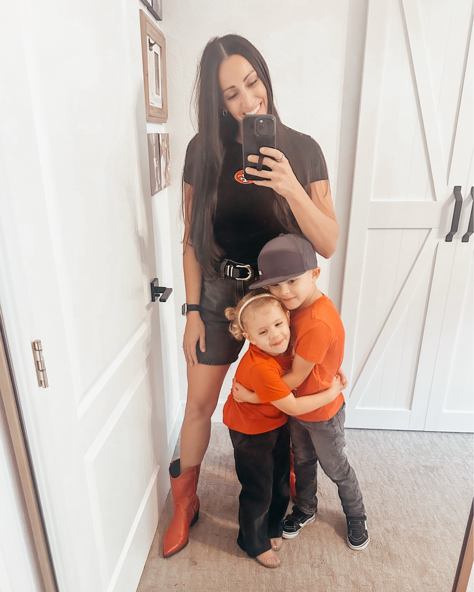 It’s been a while since we posted to the feed… and with a mirror selfie and all ❤️🏈💛
•
•
Thanking @oldnavy for our game day attire #goniners #happysunday #oldnavy #sale

#LTKSaleAlert #LTKHoliday #LTKSeasonal